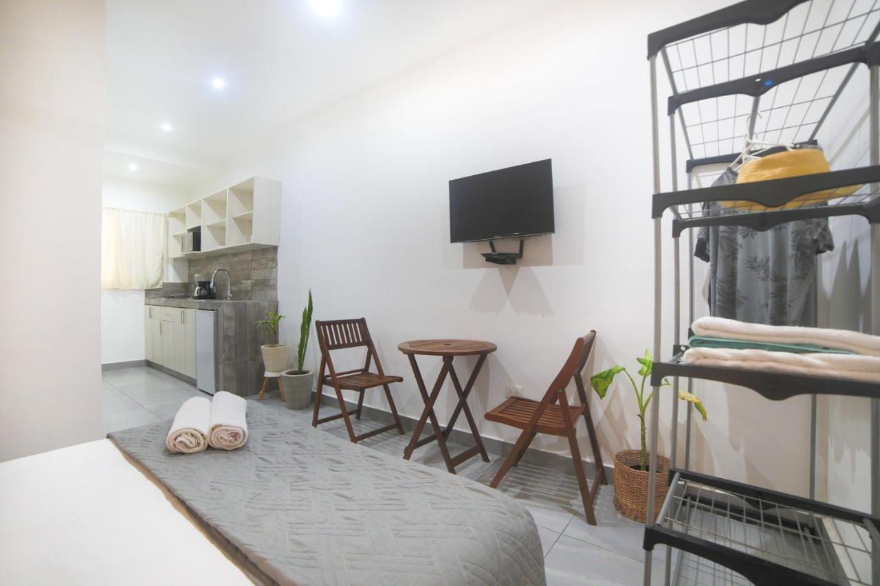 Almond Suites Playa del Carmen Exterior photo